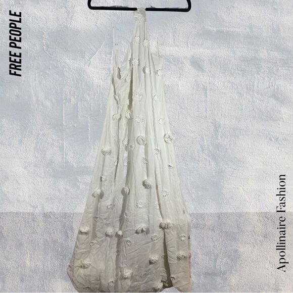 FREE PEOPLE BLOSSOM BLISS MAXI DRESS IN SNOW WHITE NWT SIZE 8 & 10 - Picture 5 of 10